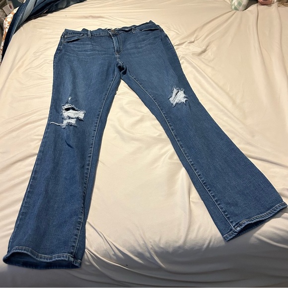 Levi’s 724 High Rise Straight Jeans Size 34 Distressed Blue Denim - Picture 3 of 10